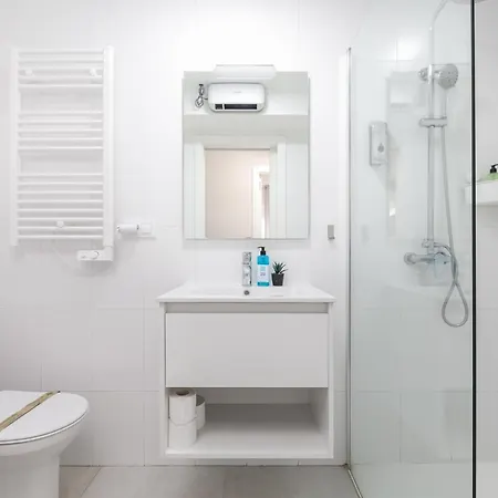 Calido En El Corazon De By شقة